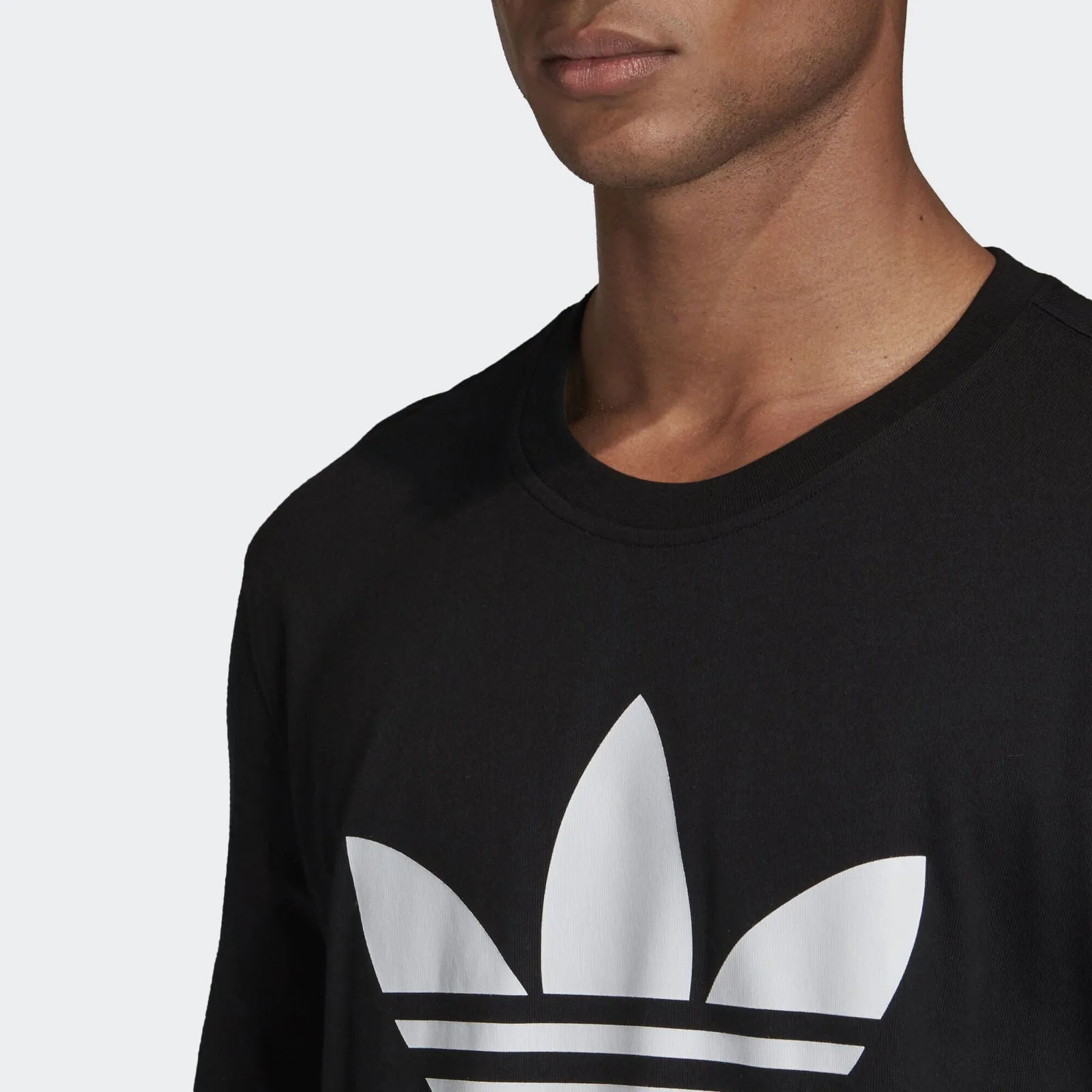 adidas Originals Trefoil History 2.0 Long Sleeved Tee - Black