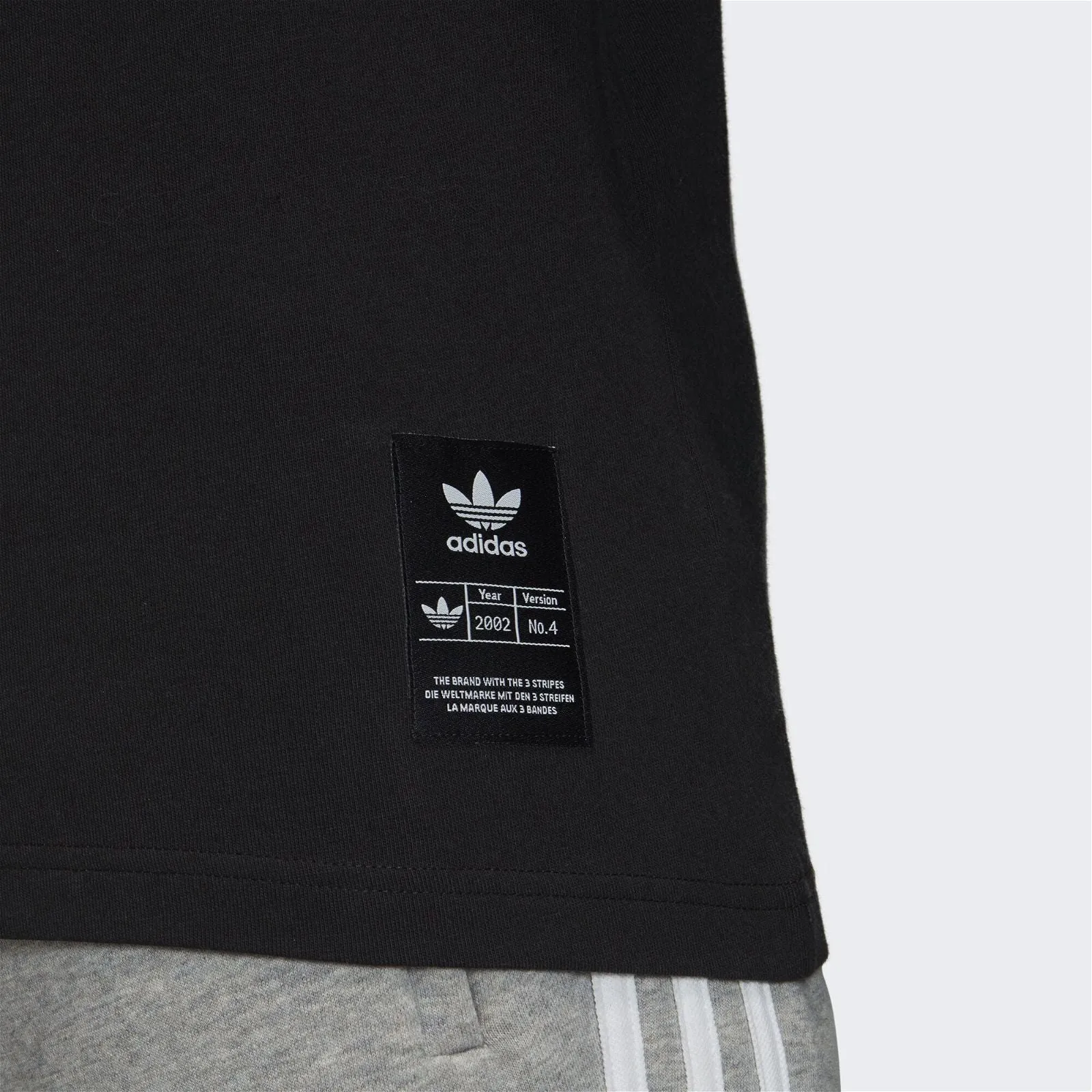 adidas Originals Trefoil History 2.0 Long Sleeved Tee - Black