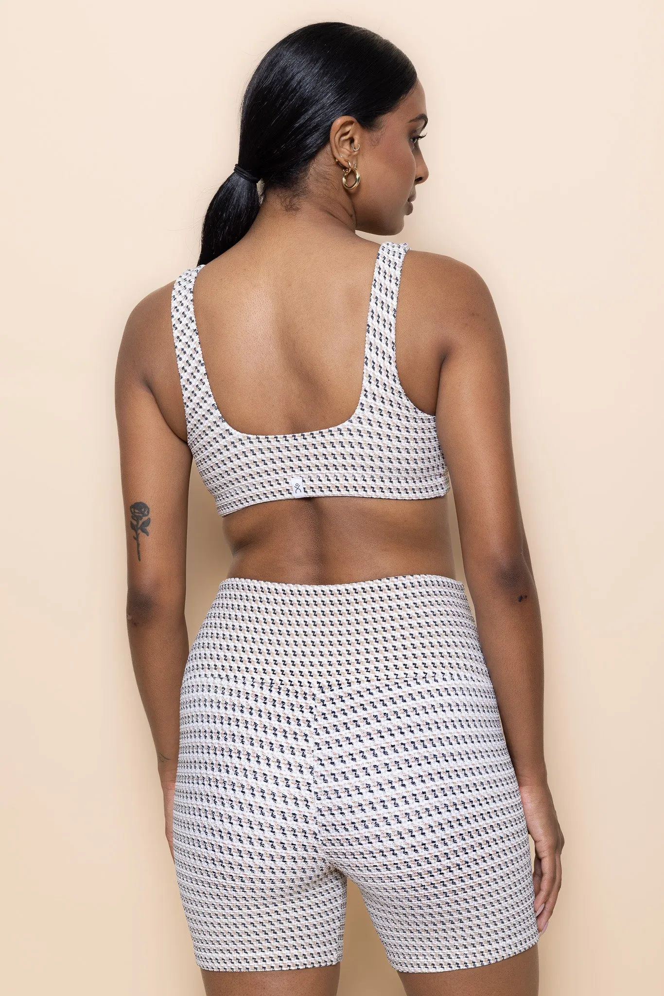 Cleo Crop