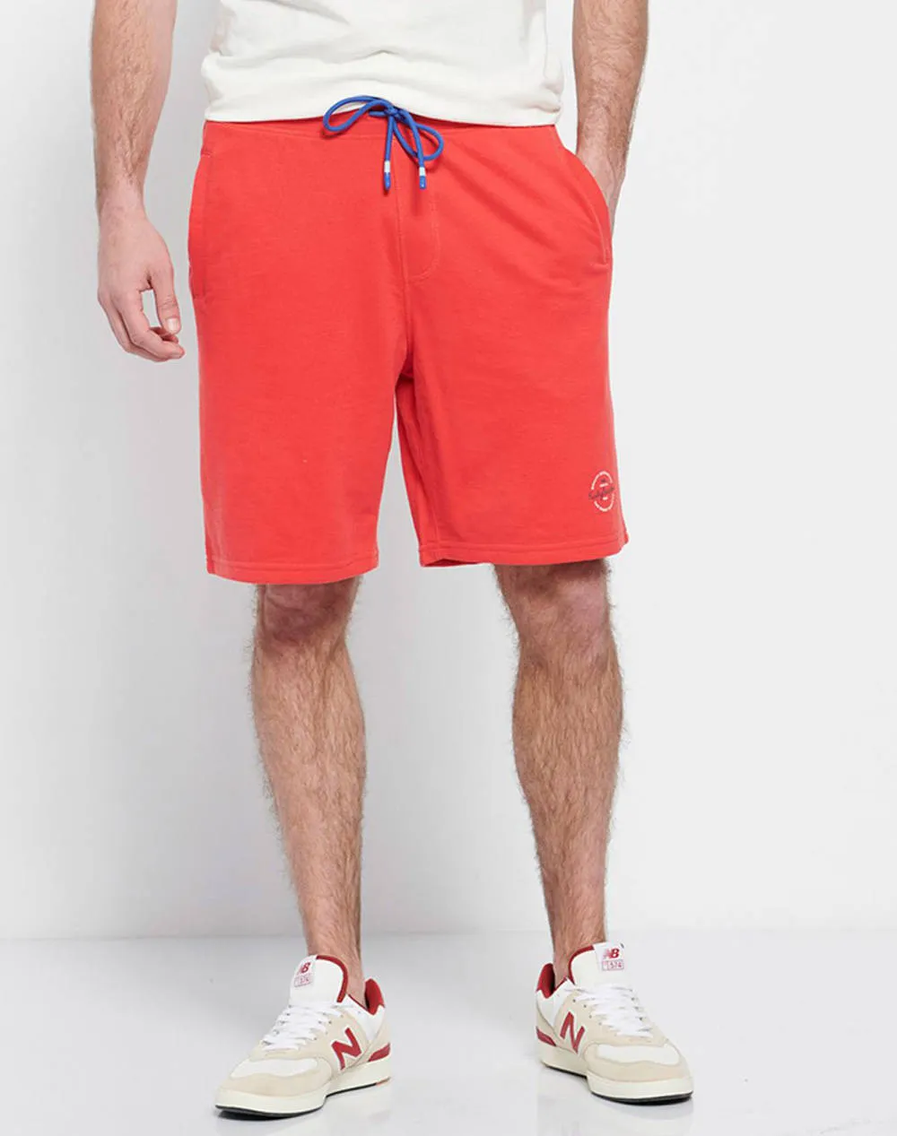 Essential jogger shorts with branded print